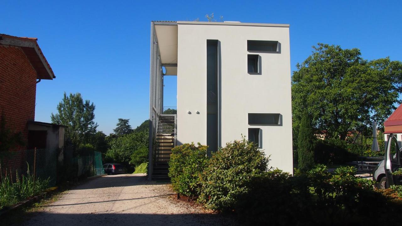 Ingrappa Cube Apartment Borso del Grappa Exterior foto